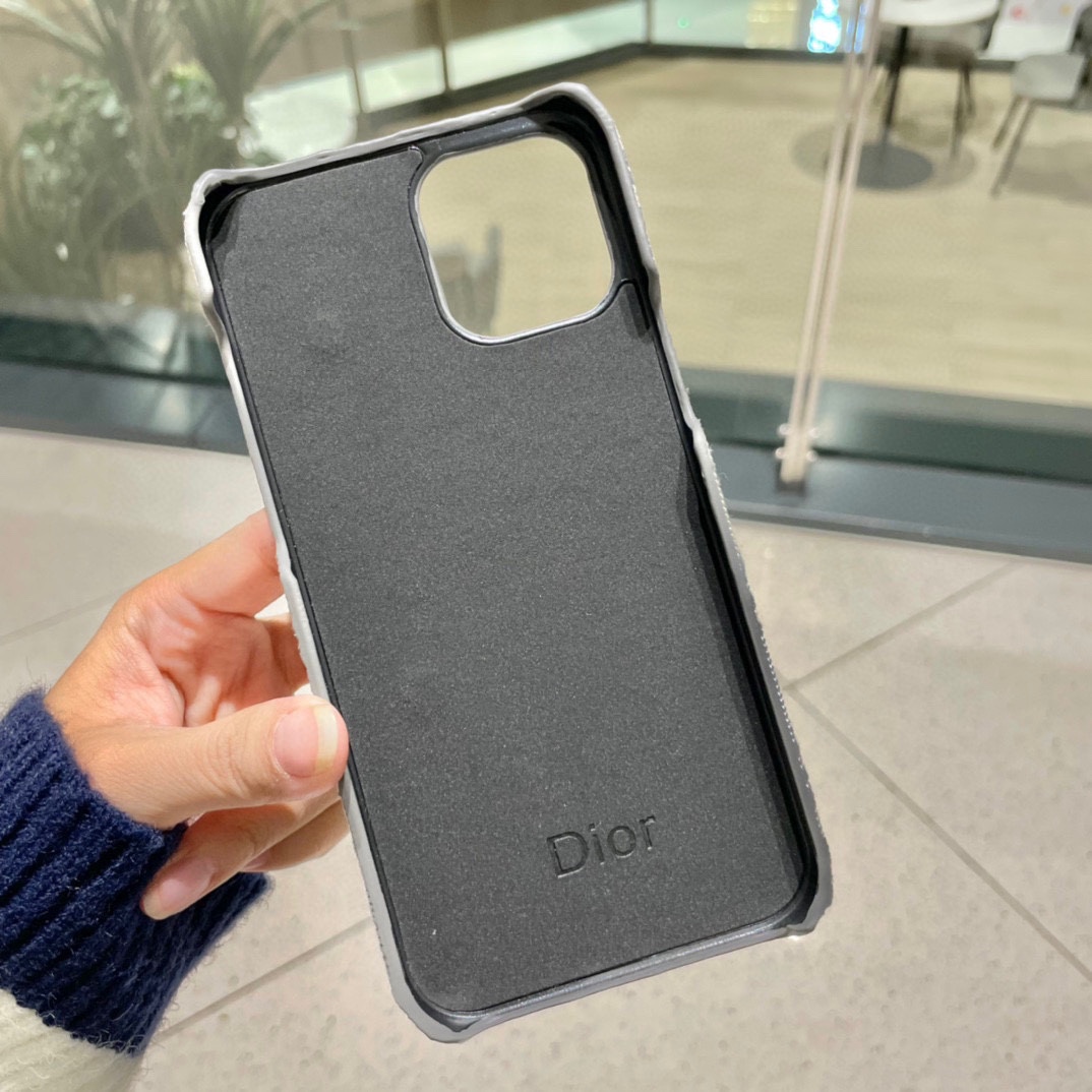 ️新品上架Dior千鸟格刺绣布艺手机壳型号iPhone136.1iPhone13Pro6.1iPhone