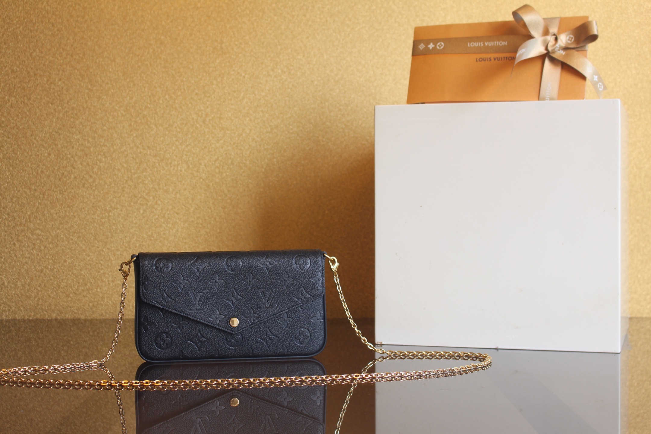 루이비통 모노그램 앙프렝뜨 M64064 가방 Louis Vuitton