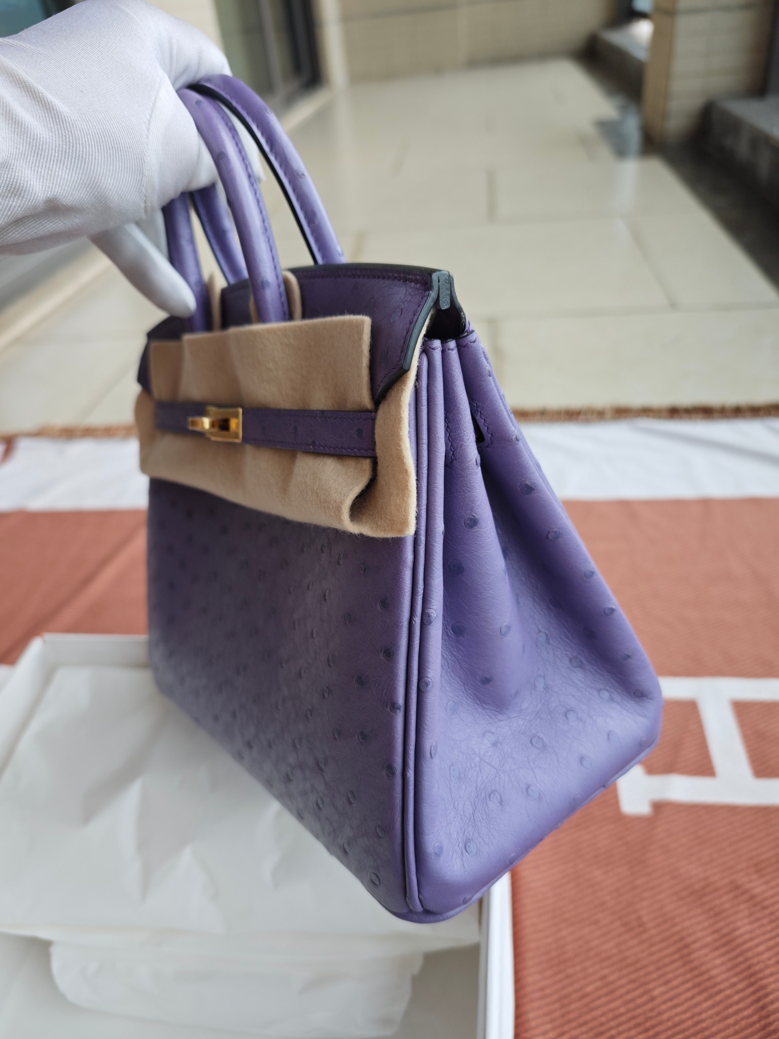 birkin25 香芋紫鸵鸟皮 金扣
一级手工缝制