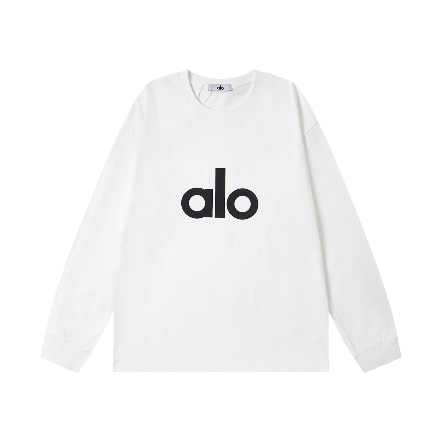 P79💰
美国洛杉矶Alo25ss胸口立体发泡印花男女同款宽松长袖T恤
颜色：白黑 白粉  白玫红 白黄 白绿
         黑白  黑粉 黑玫红 黑黄 黑绿


尺码：S-2XL
S :    胸围100    衣长68   肩宽51    袖长55 
M：  胸围106    衣长70   肩宽53    袖长55  
L :    胸围112     衣长72   肩宽55   袖长57
XL:   胸围118     衣长74   肩宽57    袖长57
2XL: 胸围124     衣长76   肩宽59    袖长60  

体重： S  （90-130斤）
          M  （120-150斤）
          L   （140-165斤）
         XL  （160-180斤） 
         XXL （180-210斤）

面料：26支300克双纱
