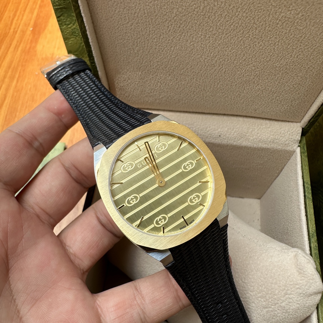 Gucci 25H Wristwatch: Fluid Design Inspired by Contemporary Buildings and Brand Traditions - 图片 5