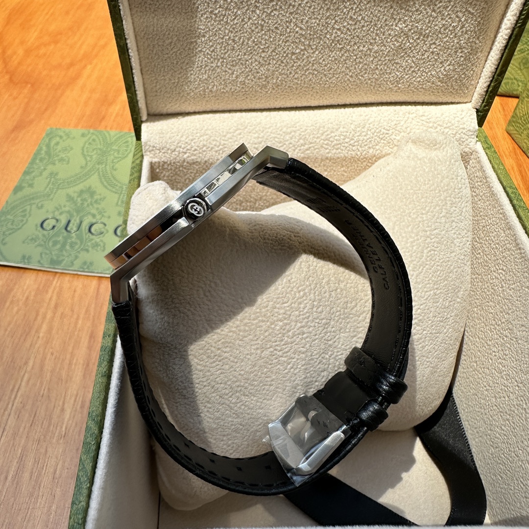 Gucci 25H Wristwatch: Contemporary Design Inspired by Architecture, Steel Chains, Swiss Movement - 图片 7