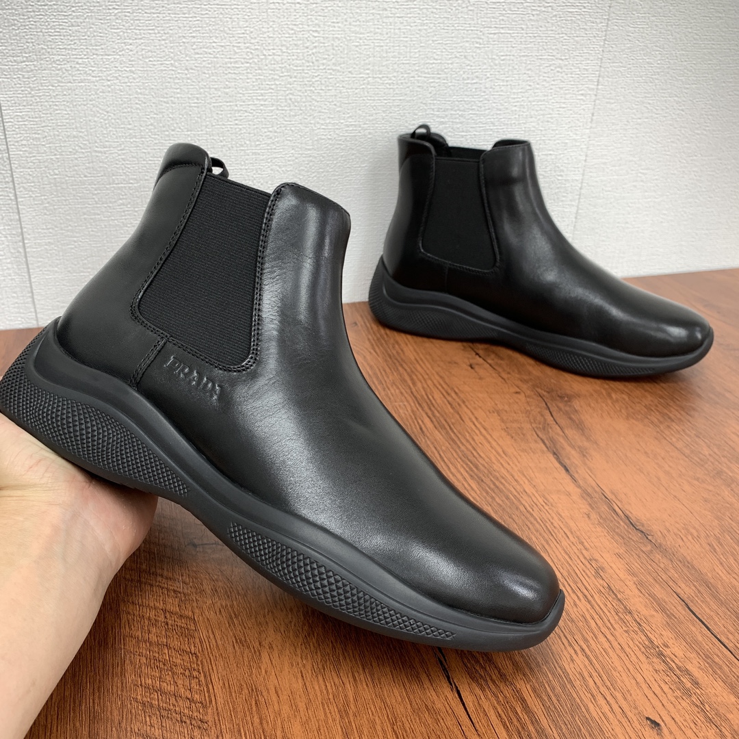 Prada/普拉达 21最新款男士中邦皮革短靴 21秋季秀场压轴款 重工打造精品 领先专柜款式强势首发 进口纳帕小牛皮面 皮质看细节 4