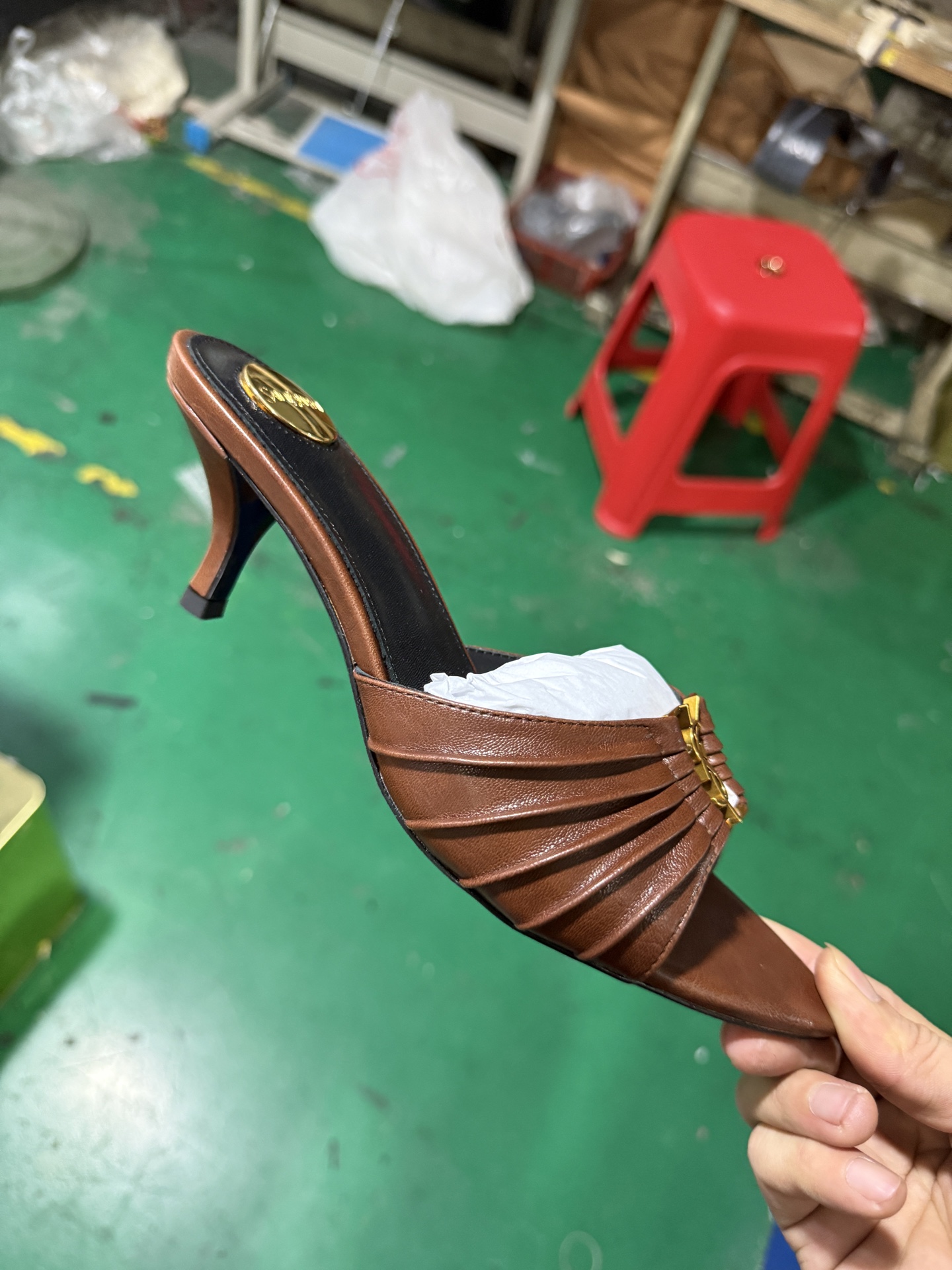NO:904984,6 colors low heels, sheepskin round mark feet, high heels and slippers, high heels, slippers, sheepskin198609096色矮跟,羊皮圆标垫脚,高跟鞋拖鞋,high heels,slippers,sheepskin,Women's Shoes