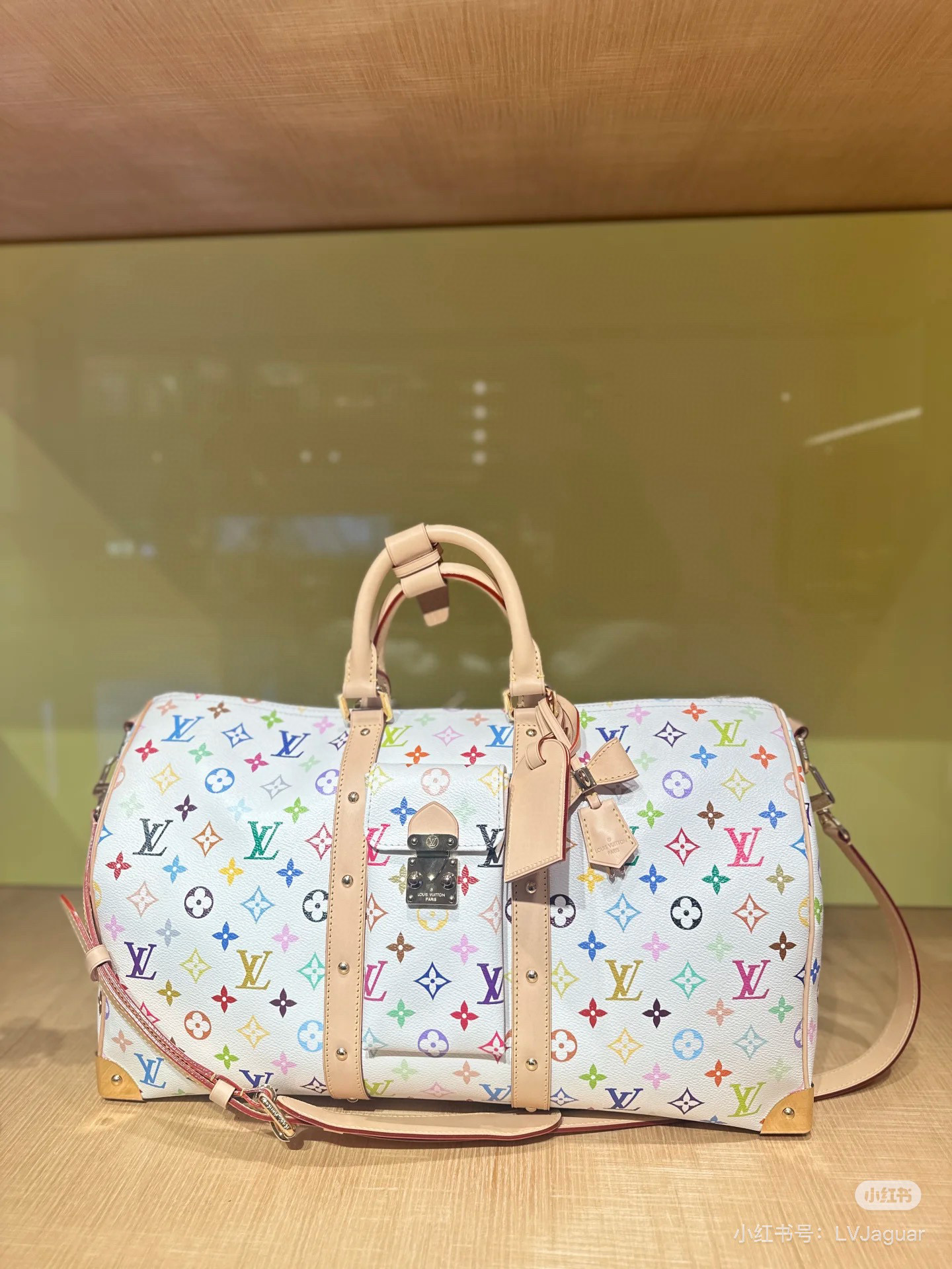 NO:620049,M13742 white color travel bag new season LV x TM KEEALL BANDOULIRE 45 travel bag, louis vuitton19860909M13742白彩 旅行袋 当季新款 LV x TM KEEALL BANDOULIRE 45 旅行袋,,louis vuitton,Bag