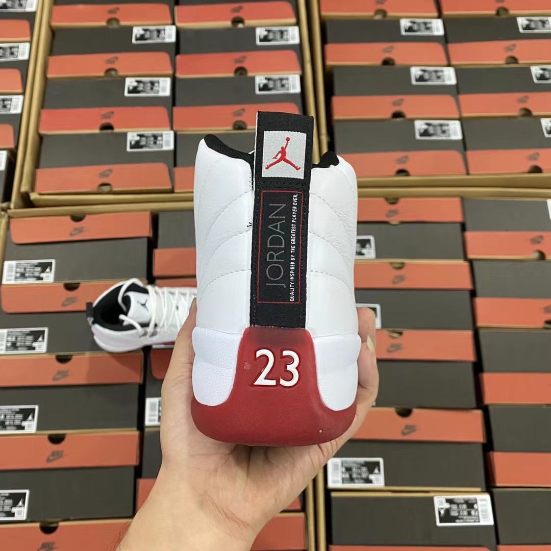 AJ12樱桃白红全码补货独家纯原正确版本采用原厂皮区别市面错版品质必须顶级品质留住客户的基础货号CT80