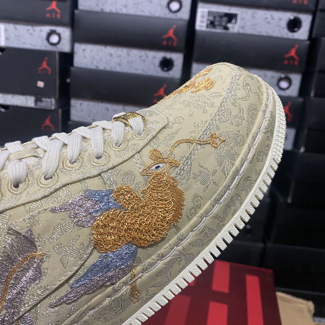 NikeAirForce1“喜喜”空军一号龙凤呈祥结婚鞋劲爆上市货号HJ4285-777尺码4040.5