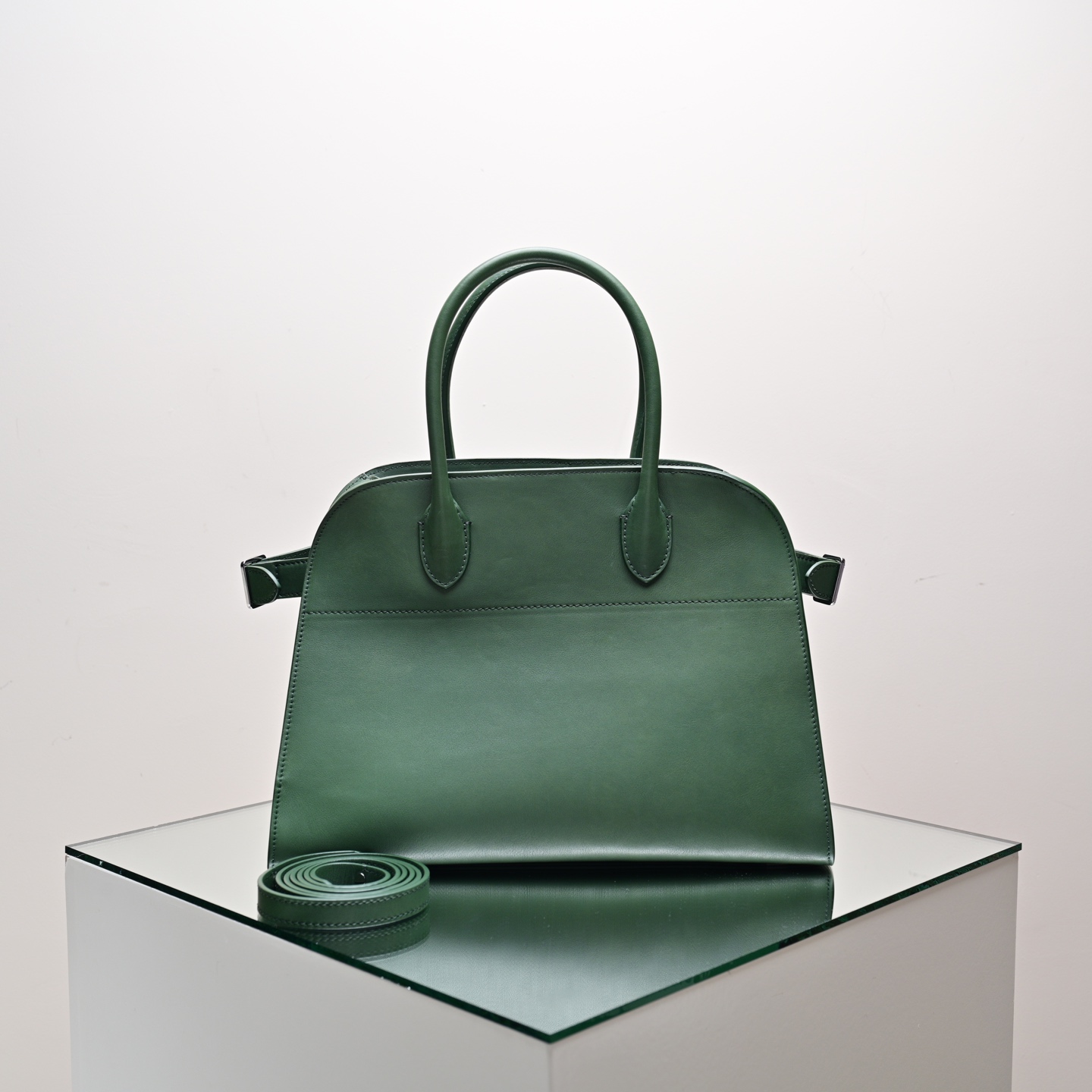 더로우 가방 75470 The Row Bag