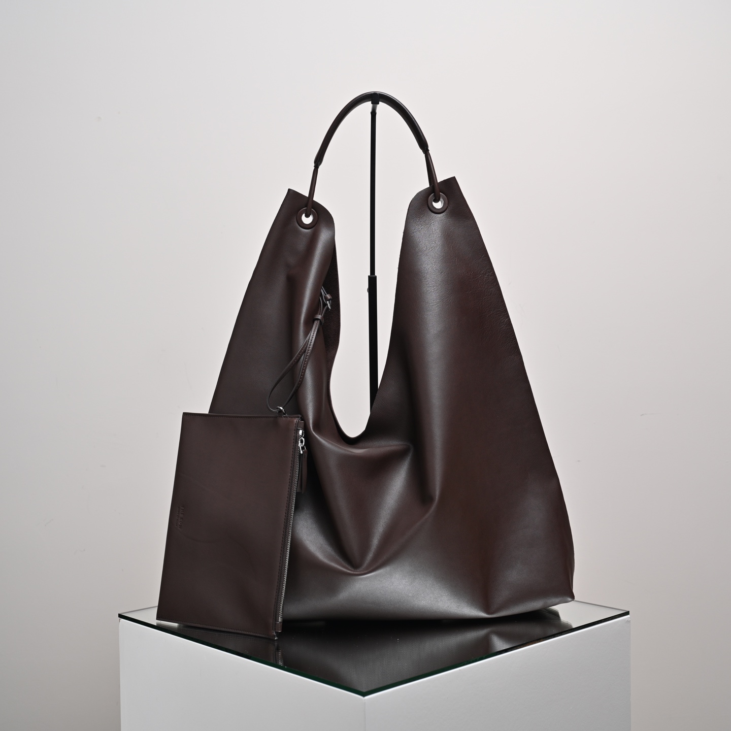 더로우 가방 75927 The Row Bag