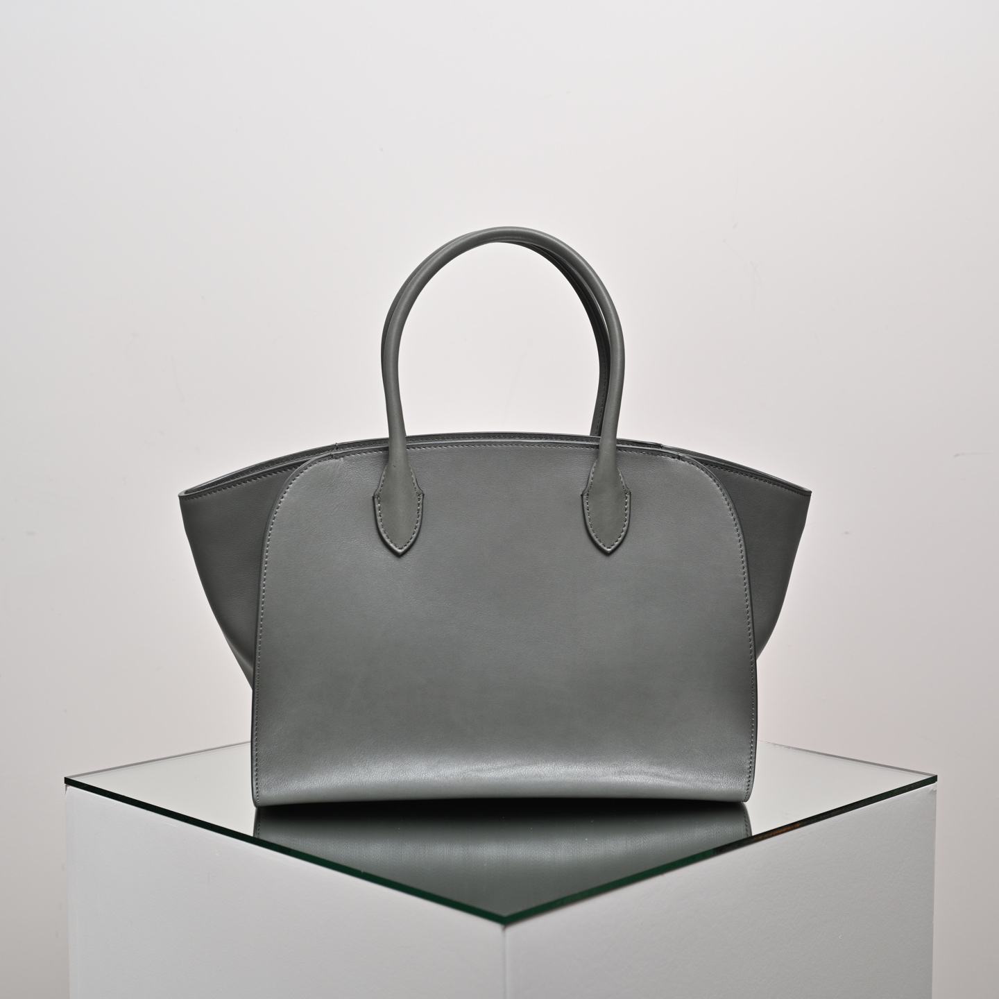 더로우 가방 75431 The Row Bag