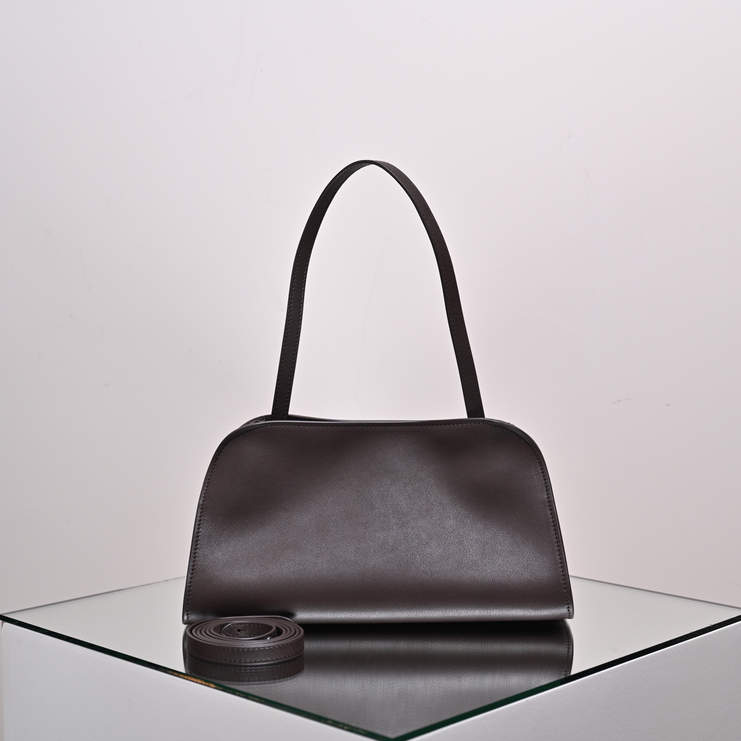 더로우 가방 75492 The Row Bag