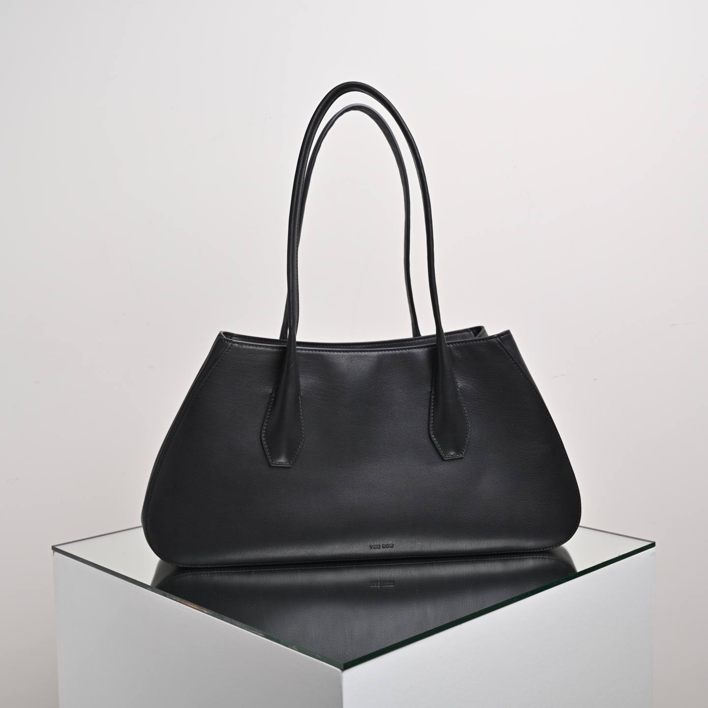 더로우 가방 75532 The Row Bag