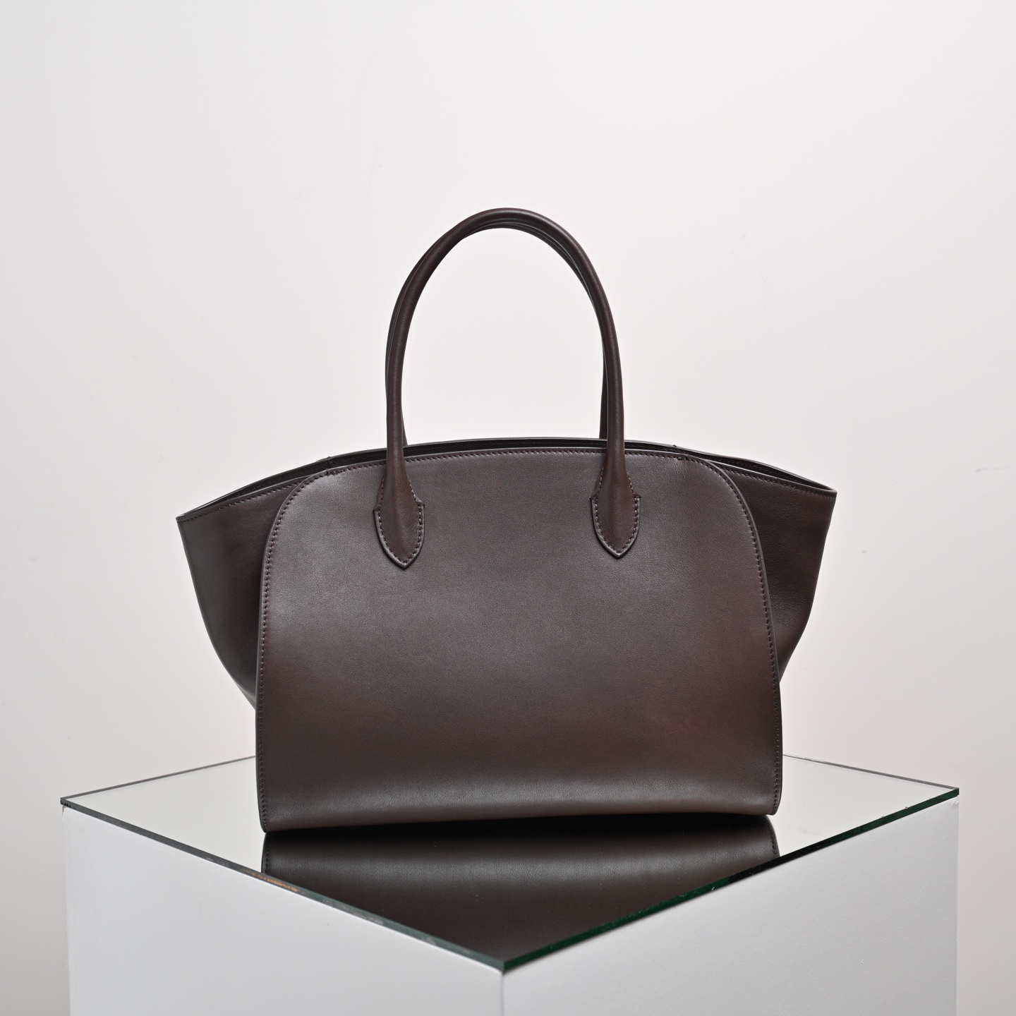 더로우 가방 75429 The Row Bag