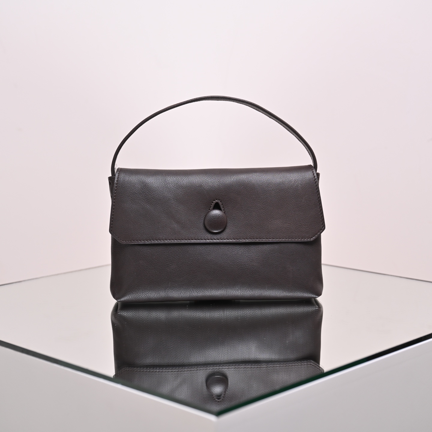 더로우 가방 75734 The Row Bag