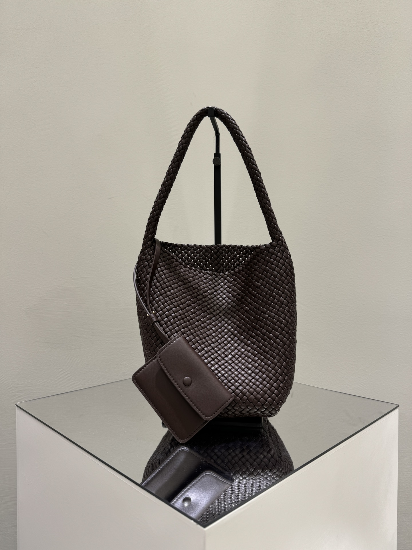 더로우 가방 75739 The Row Bag