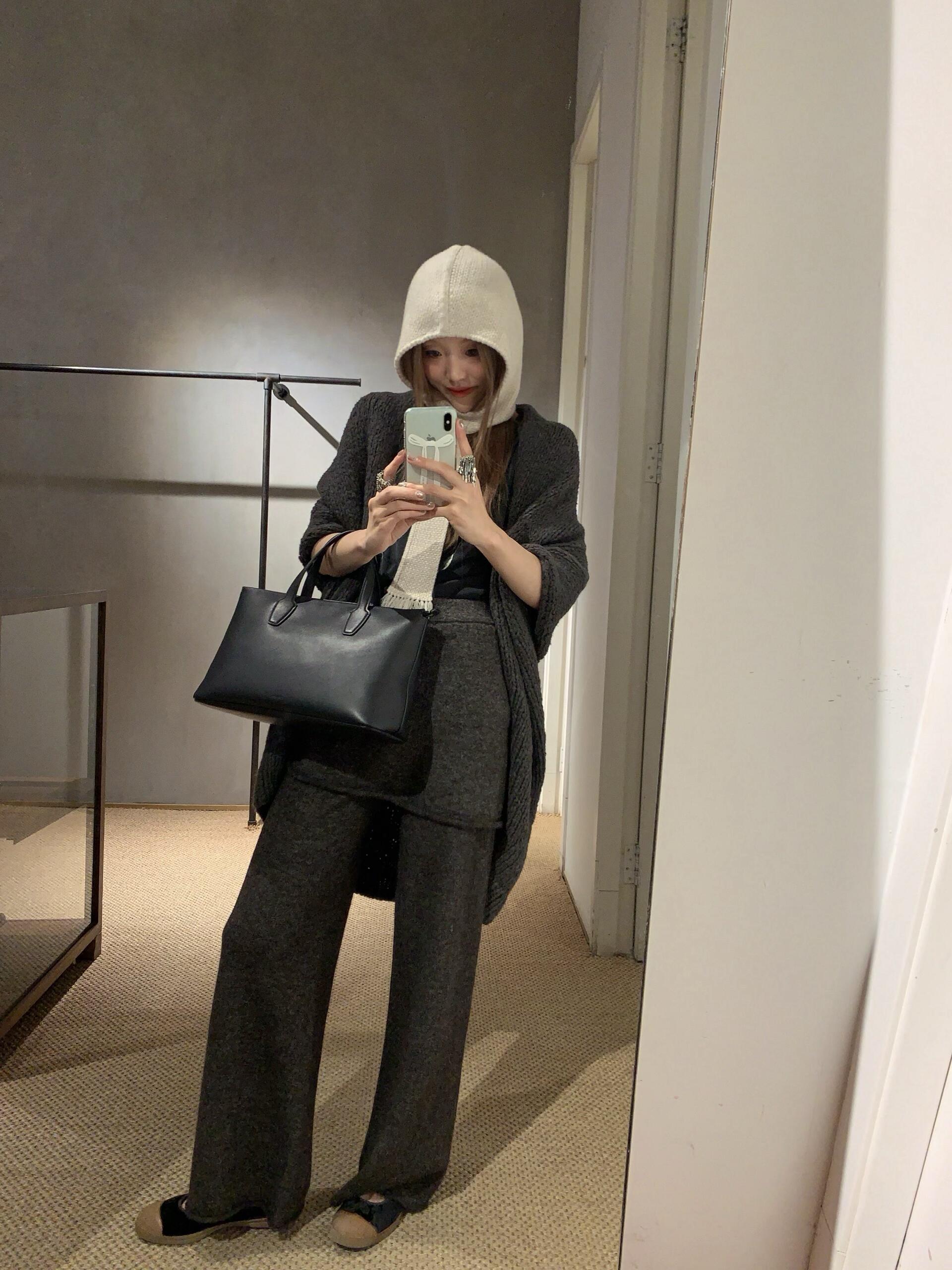 더로우 가방 75925 The Row Bag