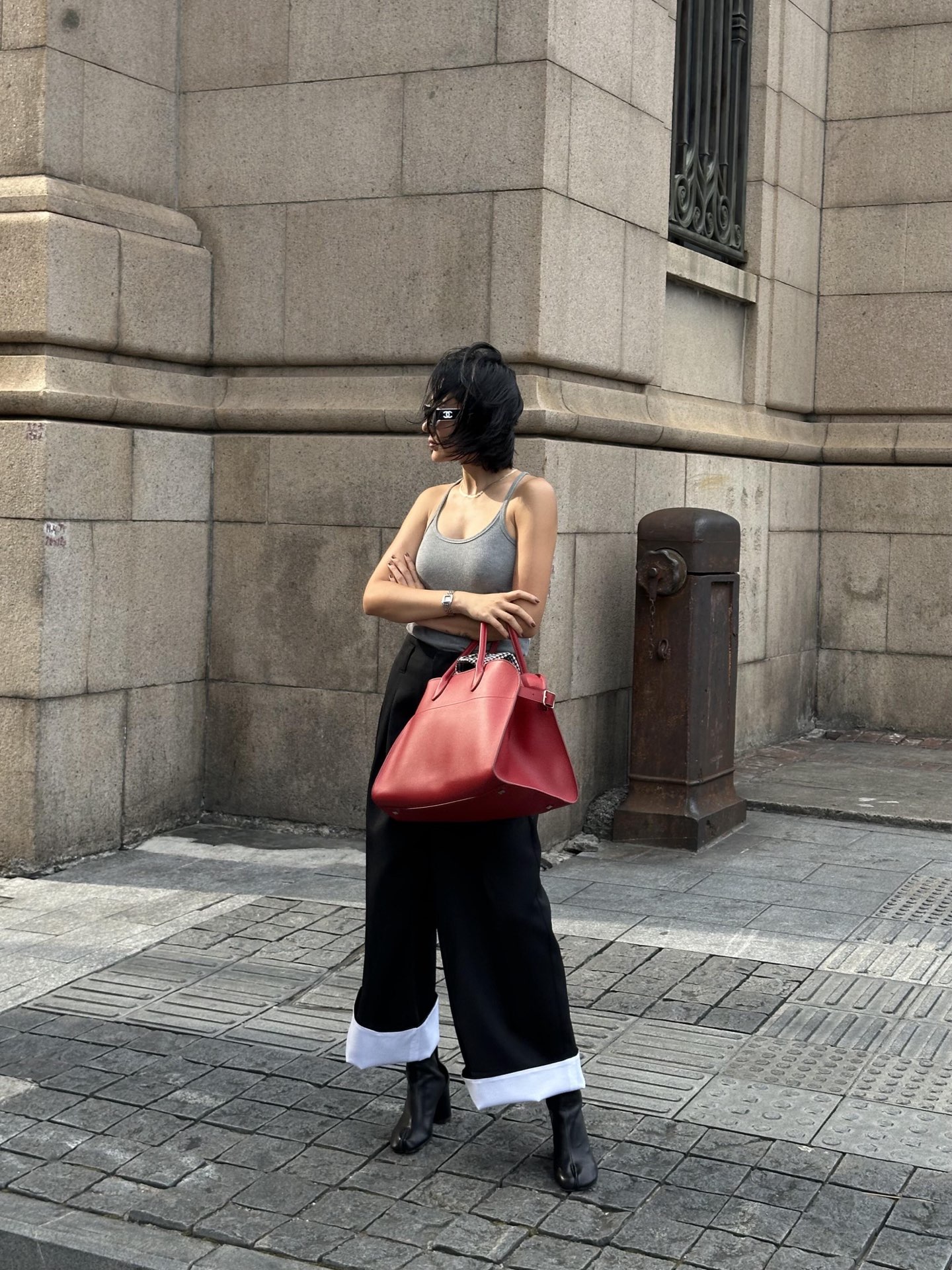 더로우 릴랙스 스타일 가방 상세 이미지 9