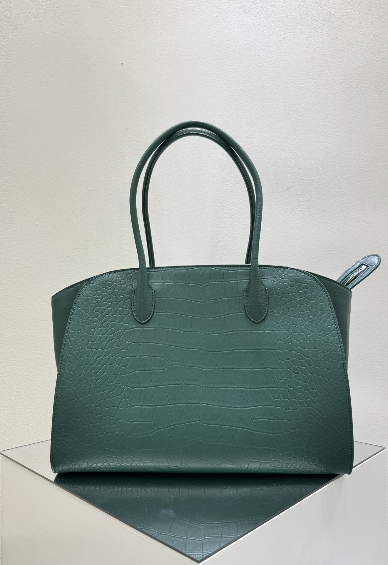 더로우 가방 75450 The Row Bag
