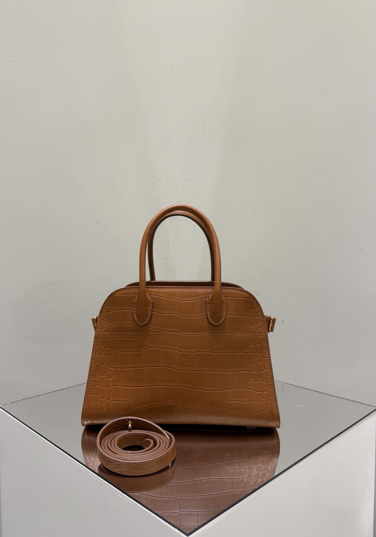 더로우 가방 75547 The Row Bag