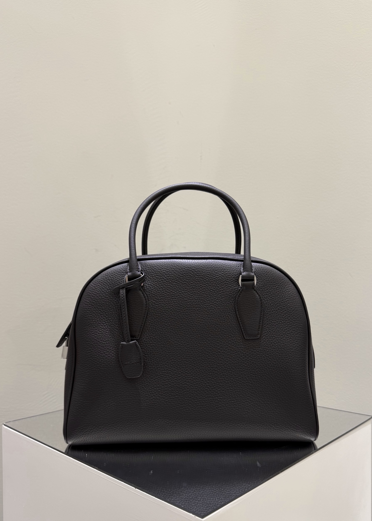더로우 가방 75525 The Row Bag
