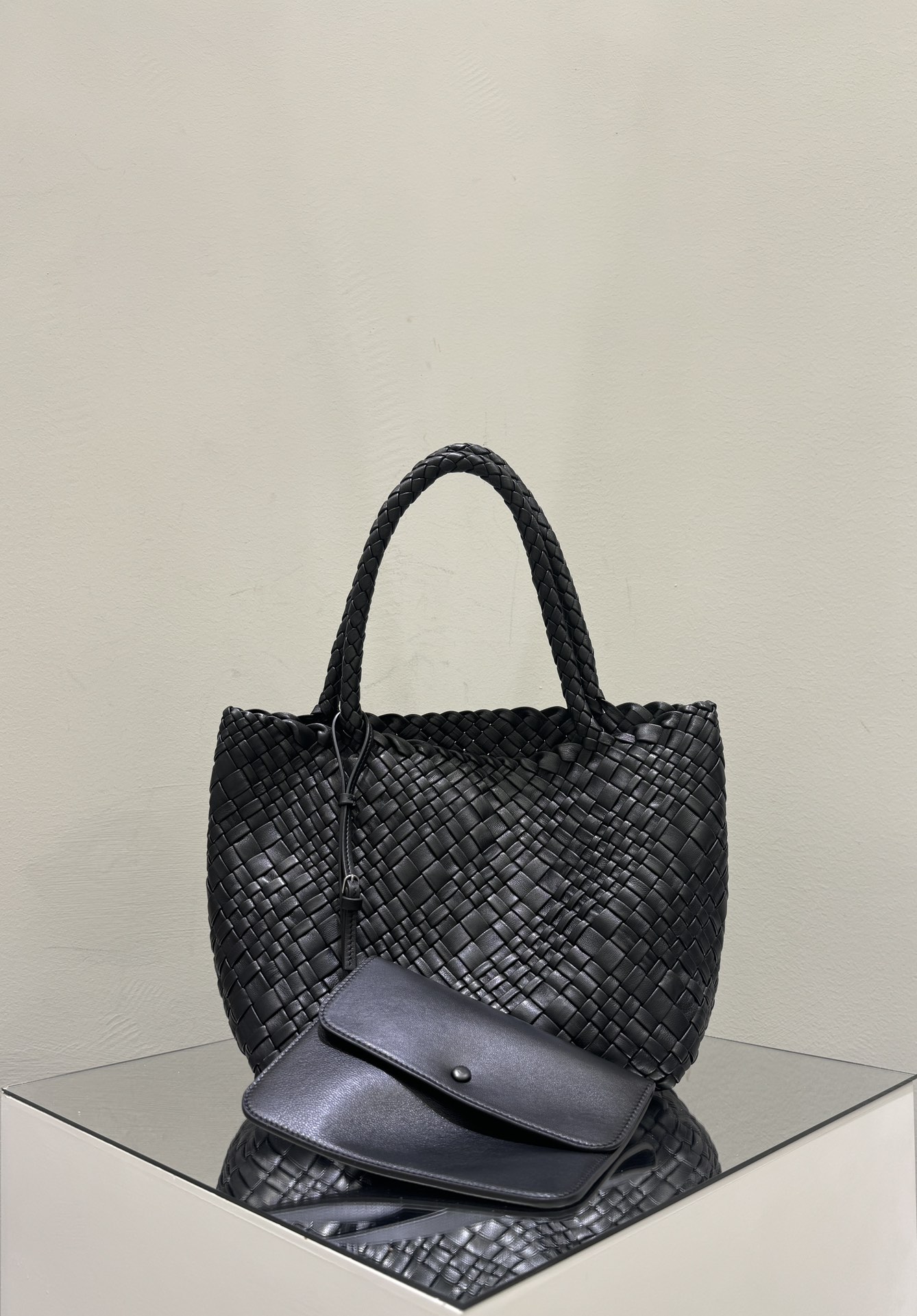 더로우 가방 75602 The Row Bag