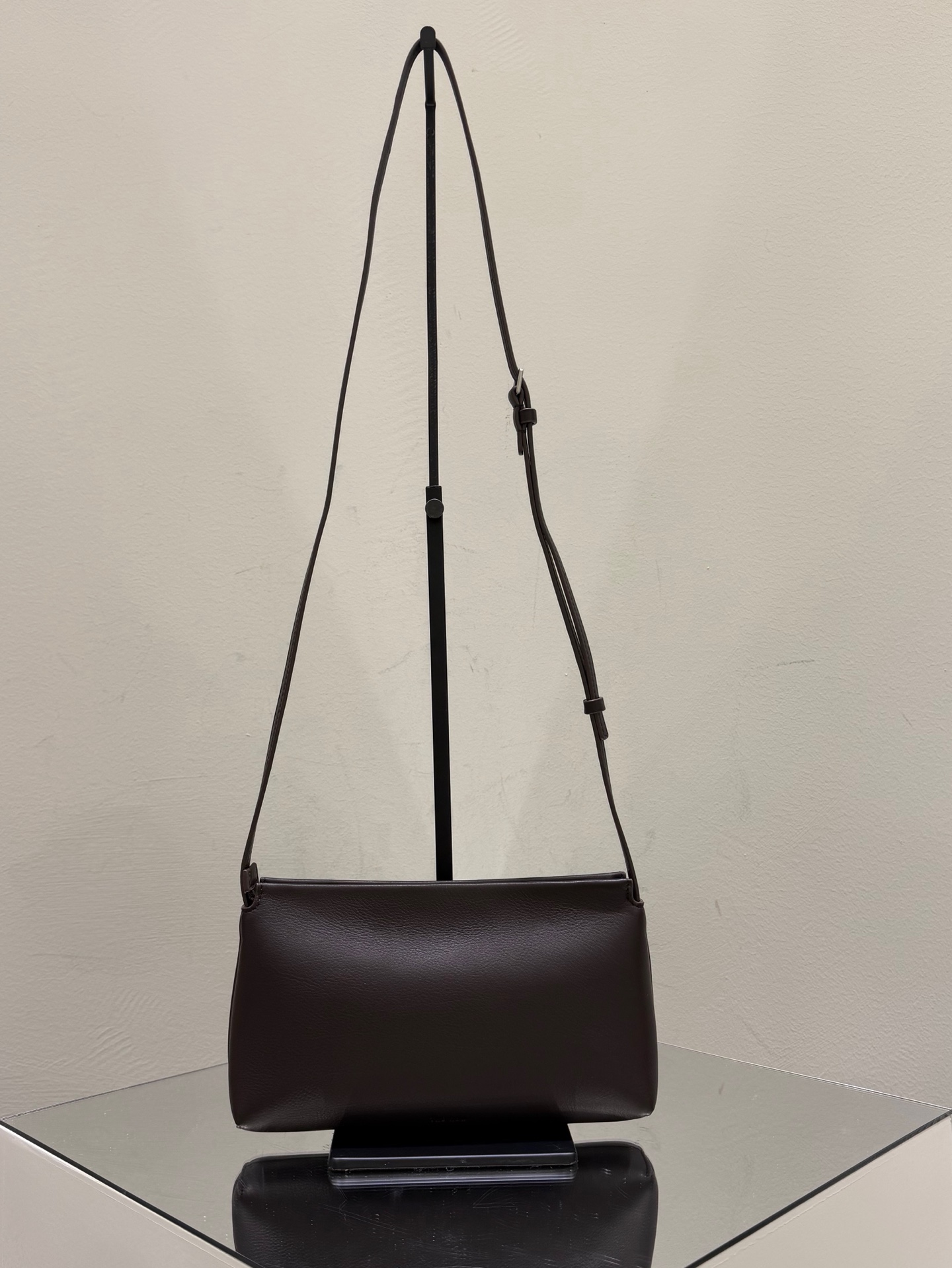 더로우 가방 75262 The Row Bag