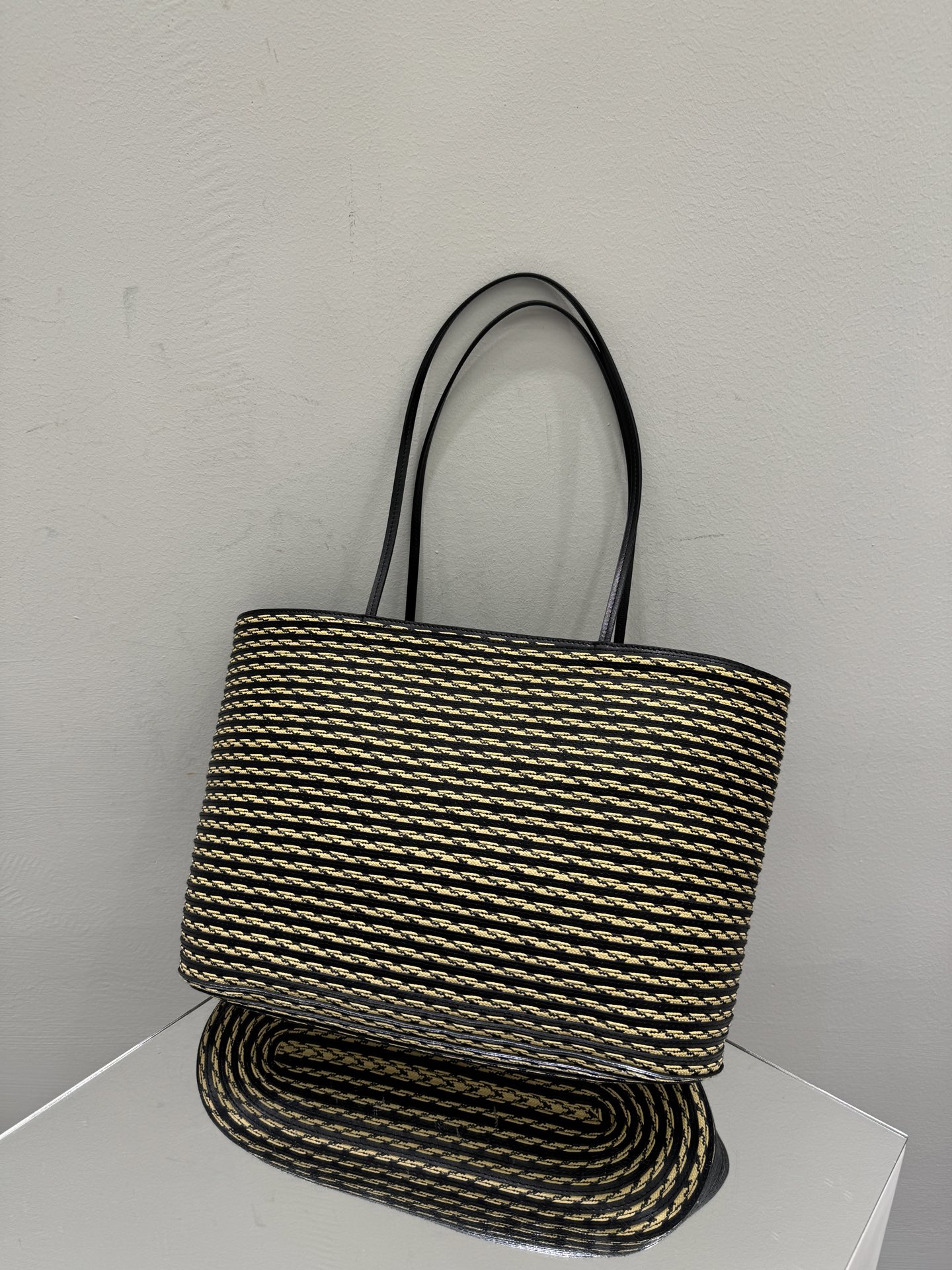 더로우 155316 가방 The Row Bag 상세 이미지 5