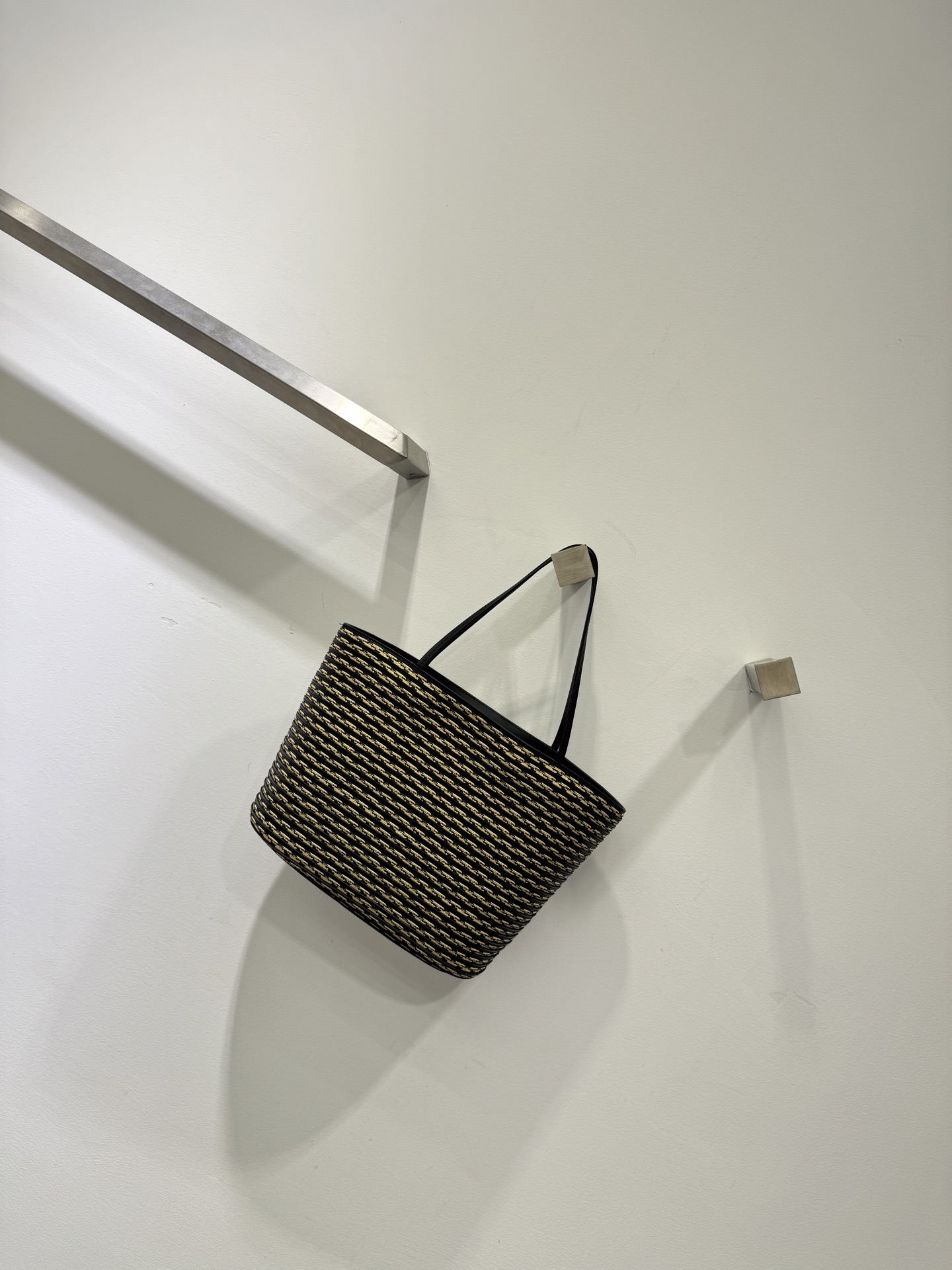 더로우 155315 가방 The Row Bag 상세 이미지 9