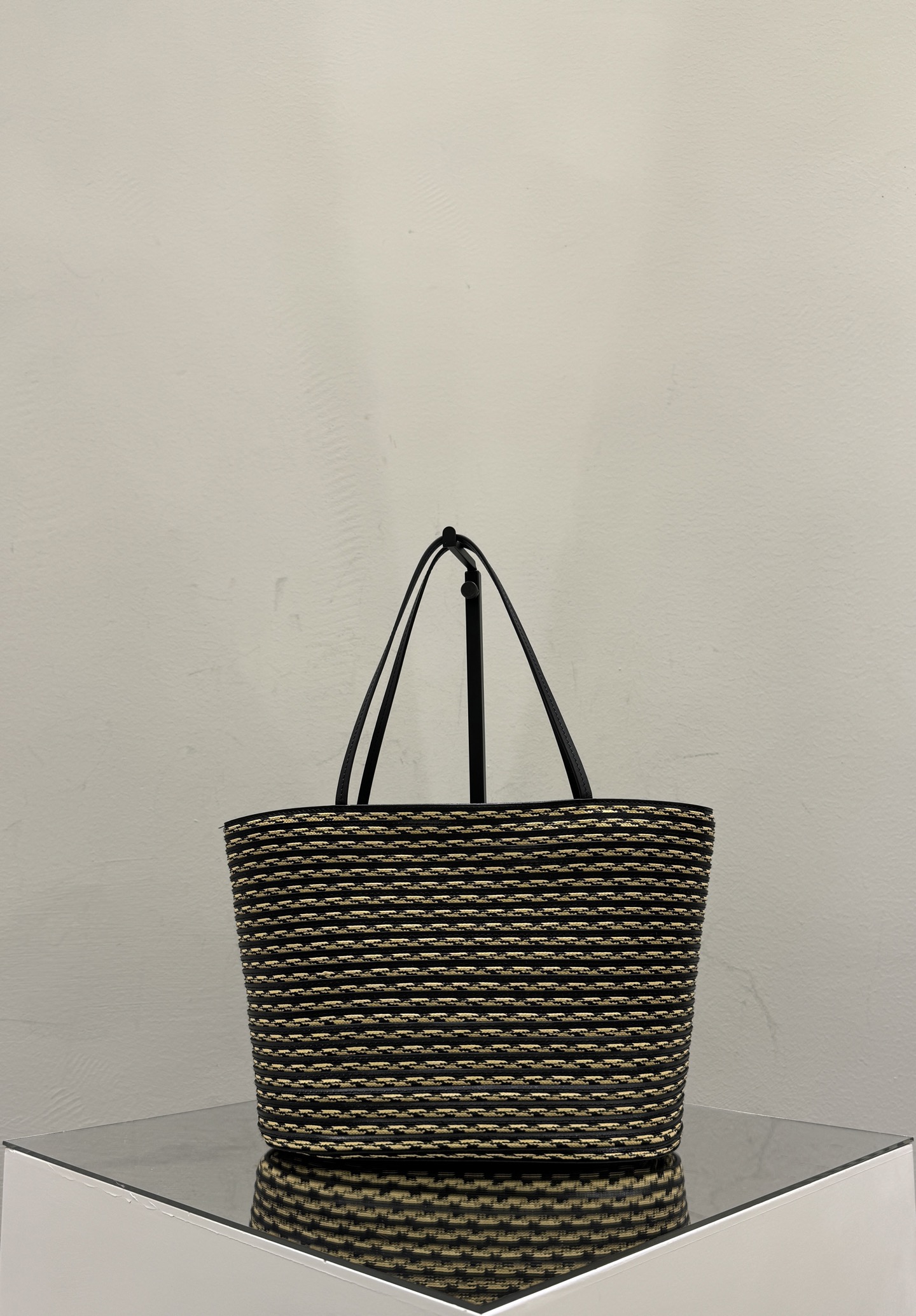더로우 155315 가방 The Row Bag