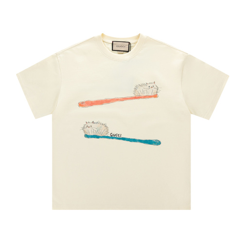 Gucci Printed Cotton T-Shirt with Cat and Toothbrush Design 1 Gucci Printed Cotton T-Shirt with Cat and Toothbrush Design