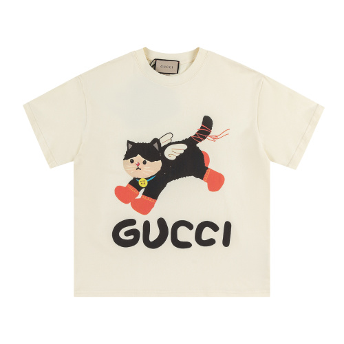 Gucci Cotton Jersey T-Shirt with Cat Print - Casual Comfort, Stylish Design 1 Gucci Cotton Jersey T-Shirt with Cat Print - Casual Comfort, Stylish Design