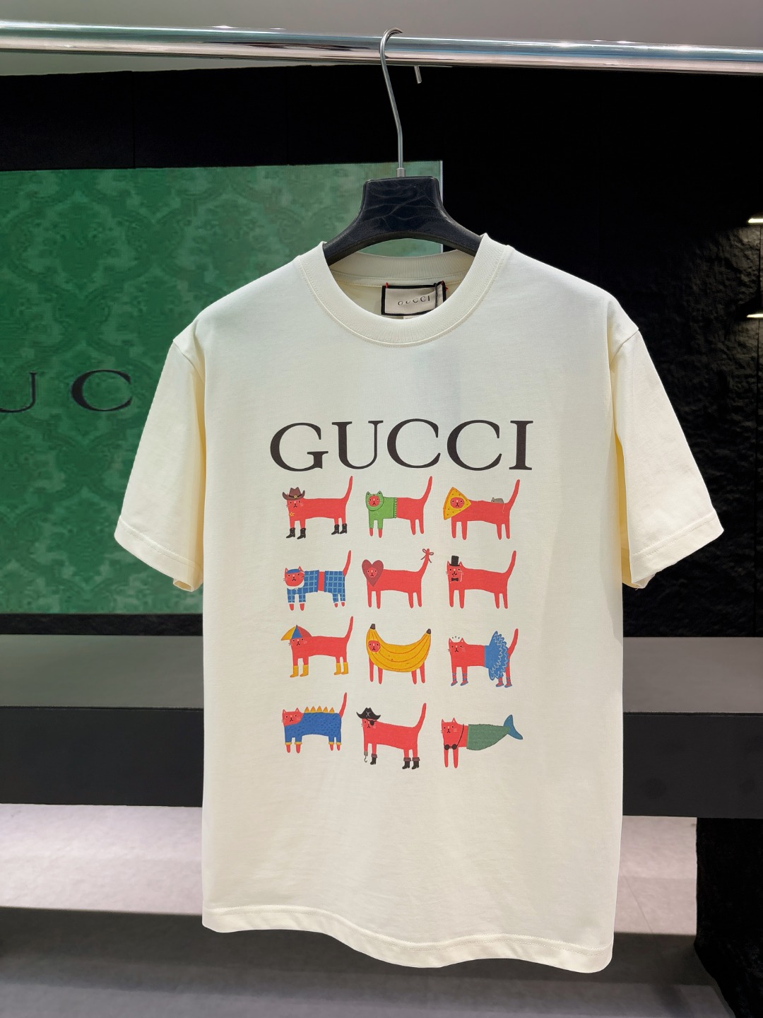 【Número de modelo】: 502 @65 ¡Nuevo producto Gucci! Camiseta de manga corta de alto gramaje de la colección de principio…