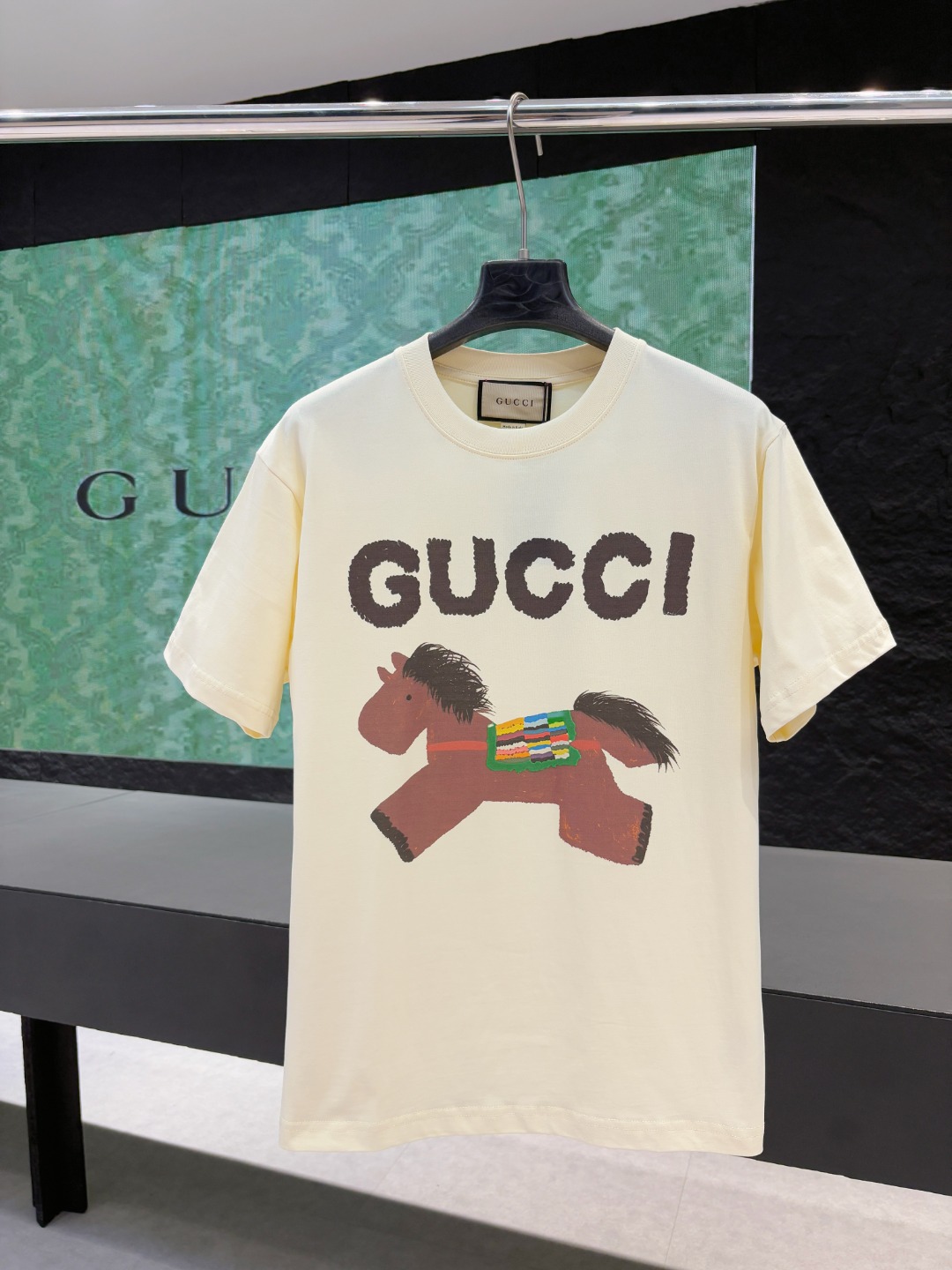 【Nº de modelo】: 543, @65 ¡Nuevo producto Gucci! Camiseta de manga corta de alto gramaje de la colección de principios d…