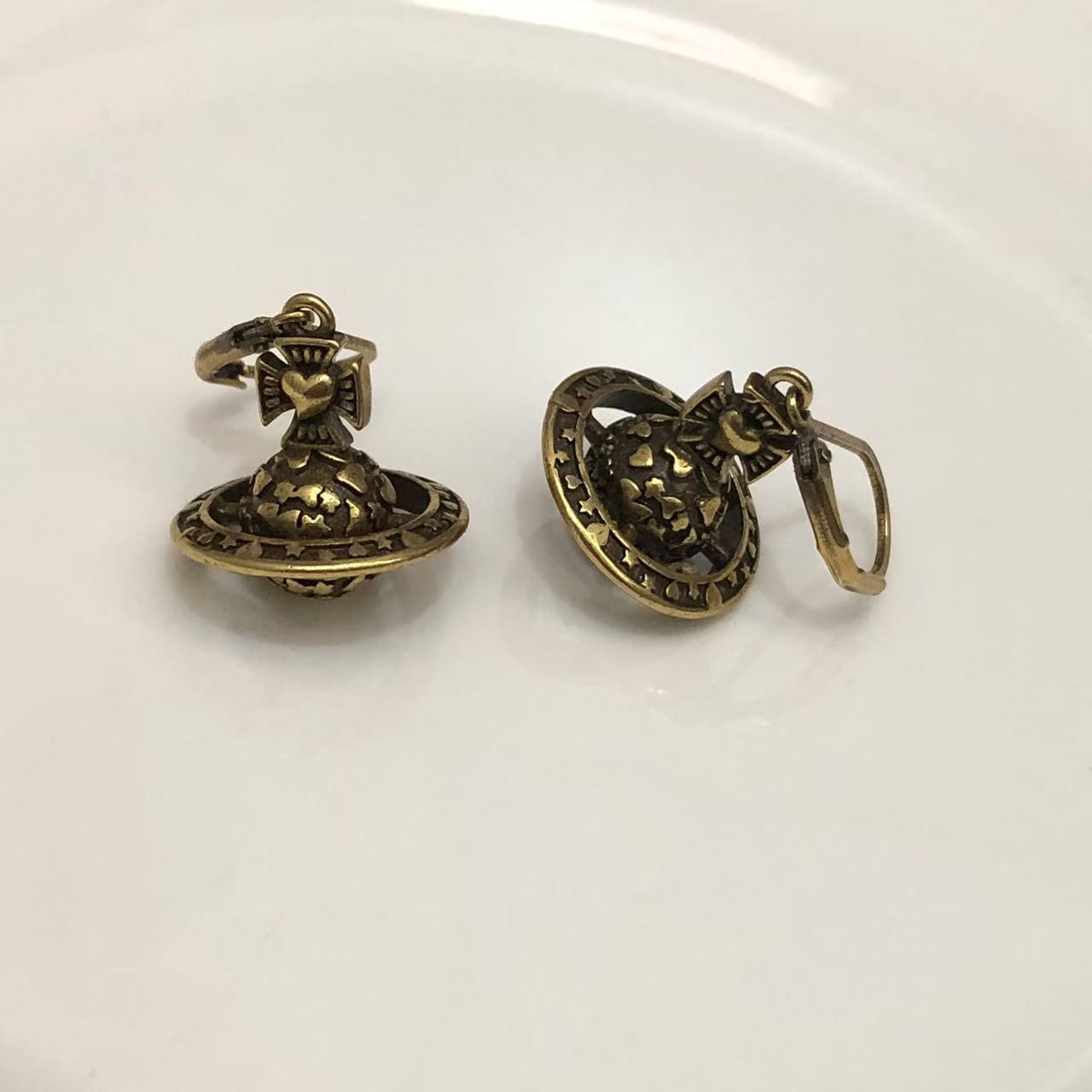 Empress Empress Dowager Pendientes