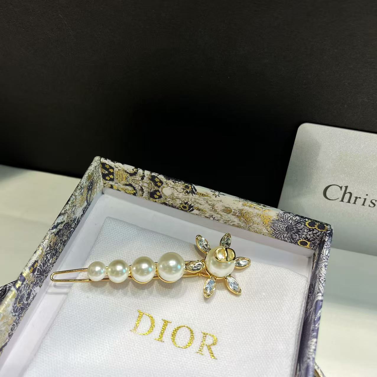 Dior New Headwear 2026: Berets, Caps & Bandanas - Latest Designer Fashion Accessories 10 a1751027577089 1511