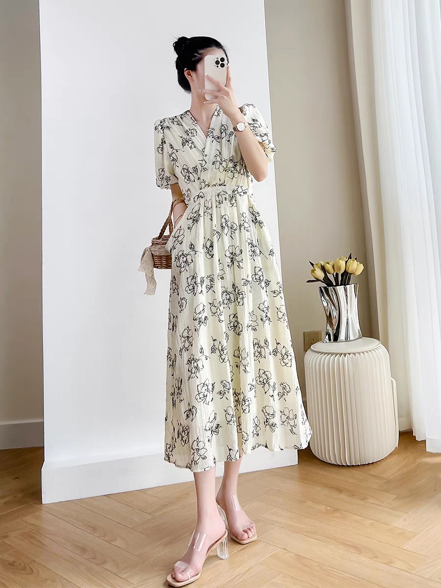 zddll爆款上新夏季新款法式气质复古减龄收腰显瘦印花连衣裙。码数:SMLXL