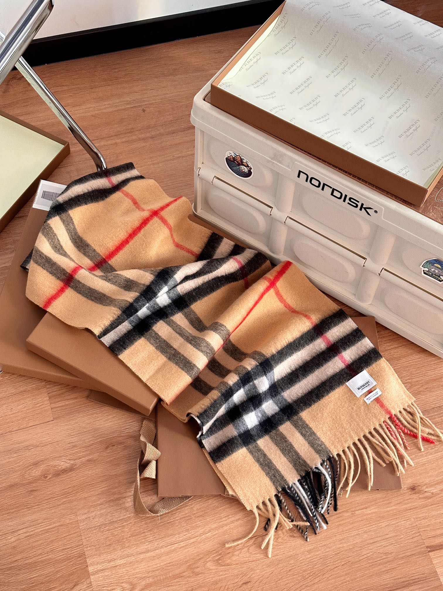 Burberry Haute Couture Silk Twill Scarf Shawl Ref.93B42DD9 7