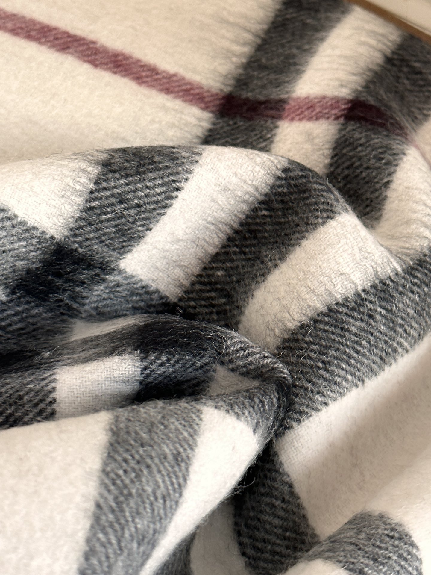 博柏利 Burberry 高定典藏高定典雅桑蚕丝丝巾围巾披肩 #3B7CEAA2 9