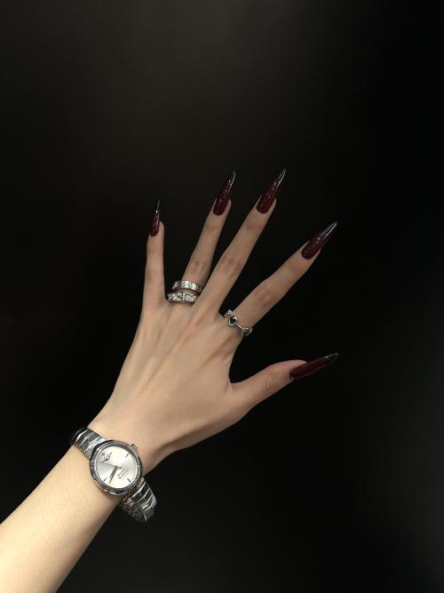 Vivienne Westwood Silver Snake Bone Bracelet Watch with Quartz Movement 1 Vivienne Westwood Silver Snake Bone Bracelet Watch with Quartz Movement