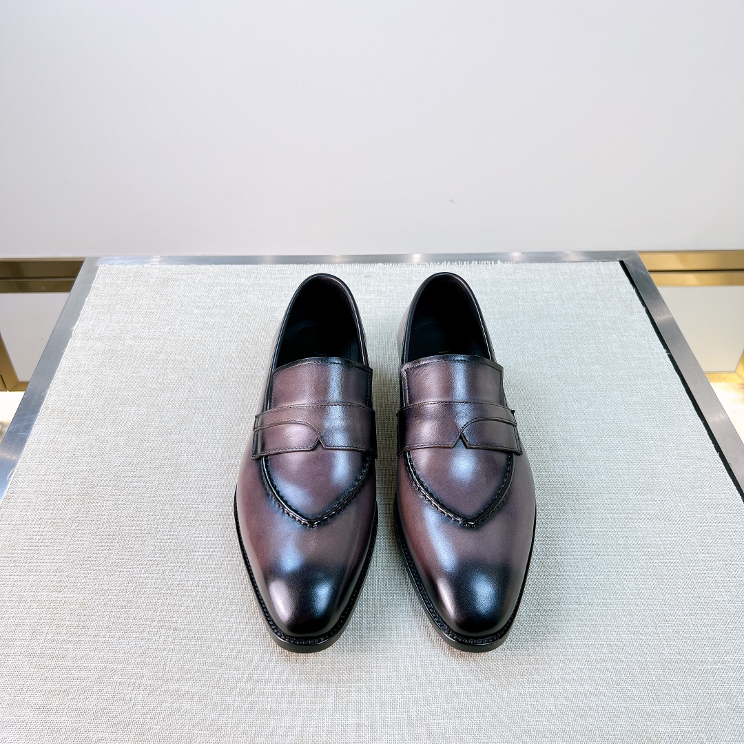 NO:679539,[B*] High quality - Original order exclusive for nobility - Upper material, imported cowhide, hand-rubbed color process - High-quality water-dyed cowhide lining - Original leather outsole, -Size 39-44 (38, 45, customized, non-returnable and non-exchangeable) -,,cowhide,Leather soles19860909【B*】高品质 -原单专属贵族 -鞋面材质,进口牛皮,饨手工擦色工艺 -优质水染牛皮内里 -原版真皮大底, -Size 39-44（38,45,订制不退不换） -,,cowhide,Leather soles,Men's shoes