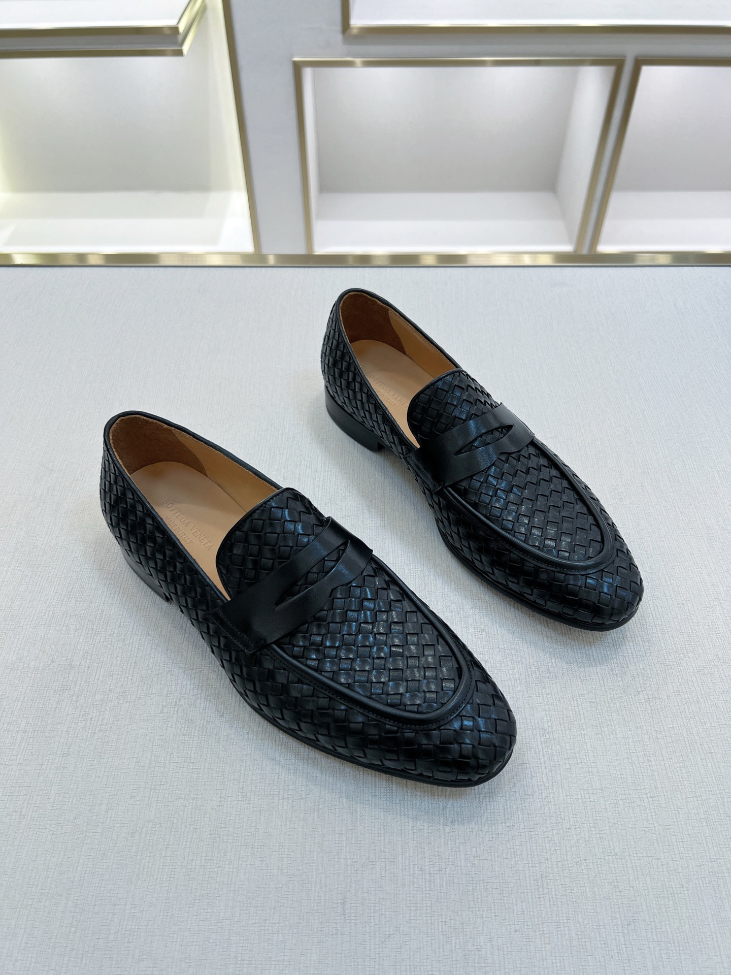 Боттега Венета мужские плетеные лоферы из кожи Bottega Veneta