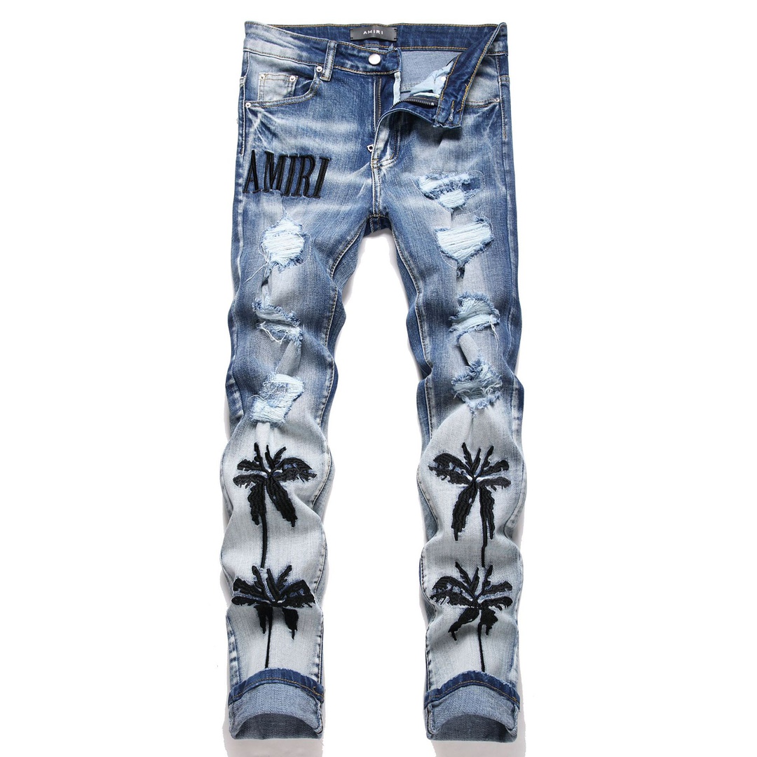 “Soft & Comfortable Jeans with Coconut-Tree Embroidery in Light Blue, Size S-XL”