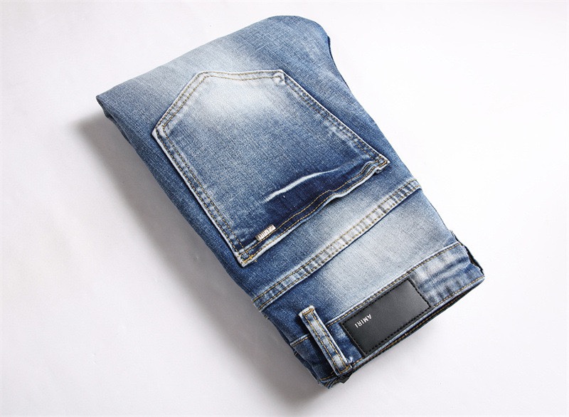 “Soft & Comfortable Jeans with Coconut-Tree Embroidery in Light Blue, Size S-XL” - 图片 9