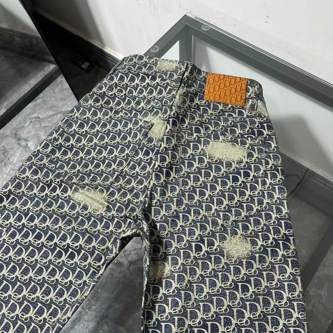 Premium Water-Purification Jeans for Autumn/Winter 2023: Quality Craftsmanship and Durability - 图片 2