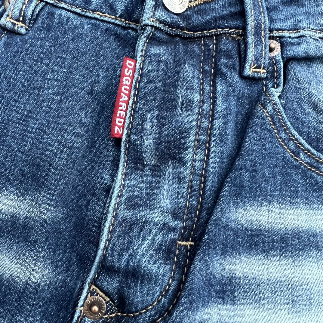 DSQUARED2 Double 24ss Stamp Jeans Review: Stylish, Comfortable, Classy, Perfect Fit. - 图片 3