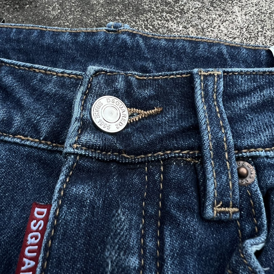 DSQUARED2 Double 24ss Stamp Jeans Review: Stylish, Comfortable, Classy, Perfect Fit. - 图片 6