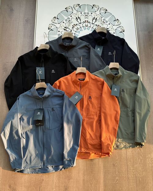 Kailas M8IC Softshell Jacket: Windproof, Water-Resistant, and Breathable 1 Kailas M8IC Softshell Jacket: Windproof, Water-Resistant, and Breathable