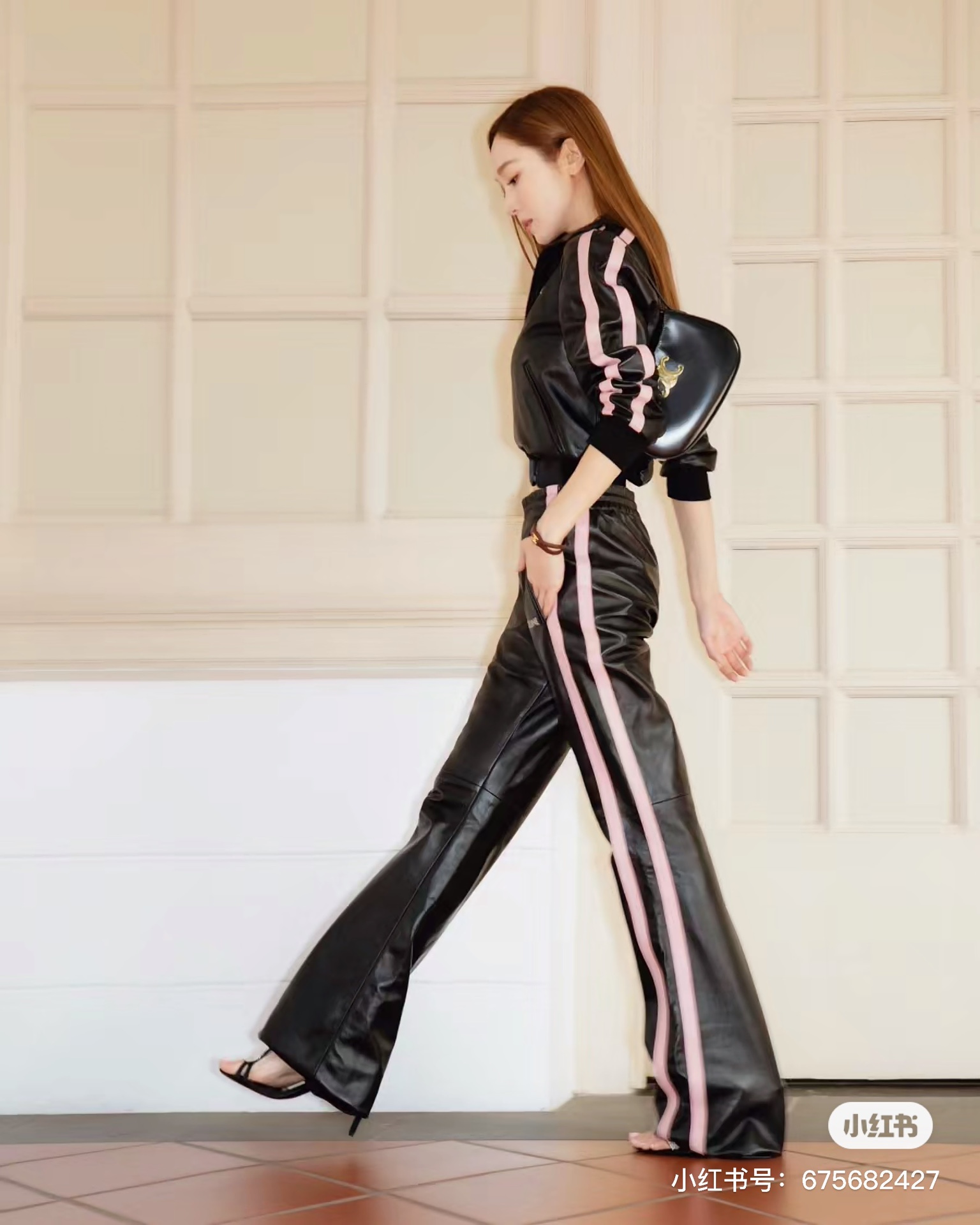   运动夹克, 运动长裤包 3