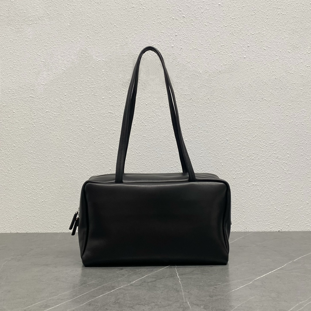 The Row Bolso de Mano Ejecutivo de Piel Genuina, Elegancia y Funcionalidad