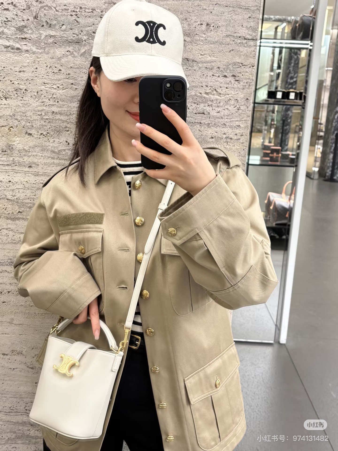 夏天 浅色包包更入我心🫶🏻
100473